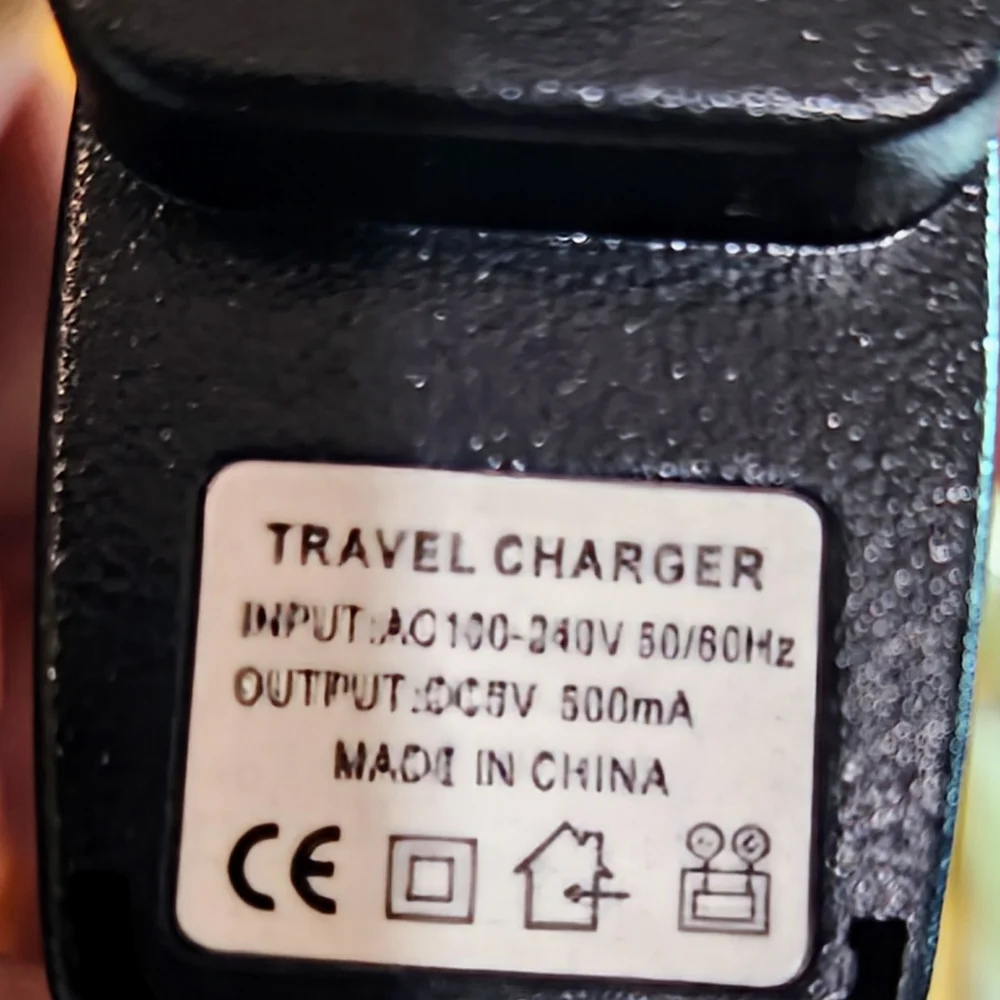 2 - Lot Block Travel Chargers • USB-Adapters • Red Dot Lights-up When Charging •